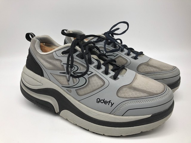 gravity defyer tennis shoes