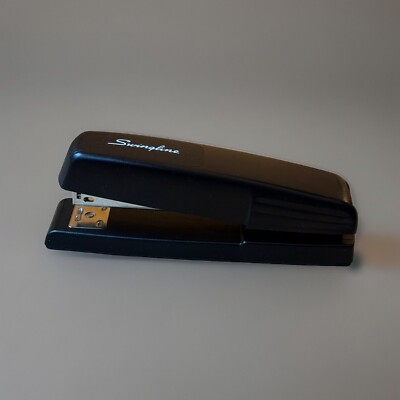 VINTAGE SWINGLINE STAPLER 545XX CLASSIC BLACK DESK LIGHT DUTY TESTED WORKS EUC
