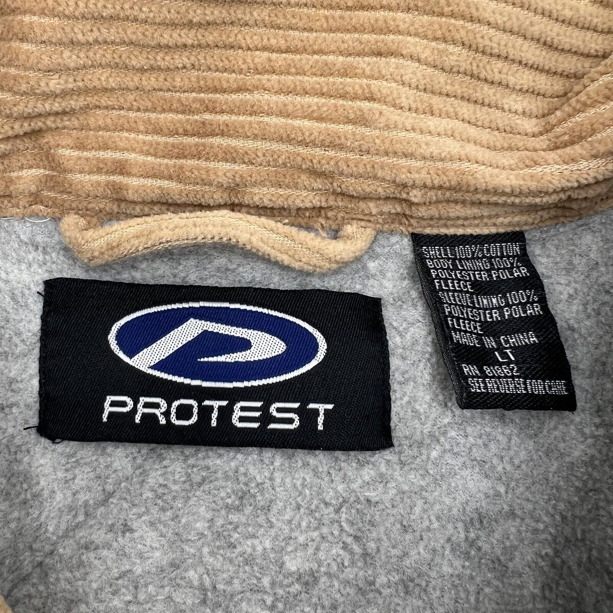 VTG 90s Men Protest Corduroy Quilted Skate Stussy Style VTG 90s Men Protest Corduroy Quilted Skate Stussy Style