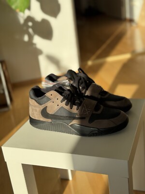 NEU/NEW! | Jumpman Jack TR Travis Scott Dark Mocha | US10.5 / EUR 44.5