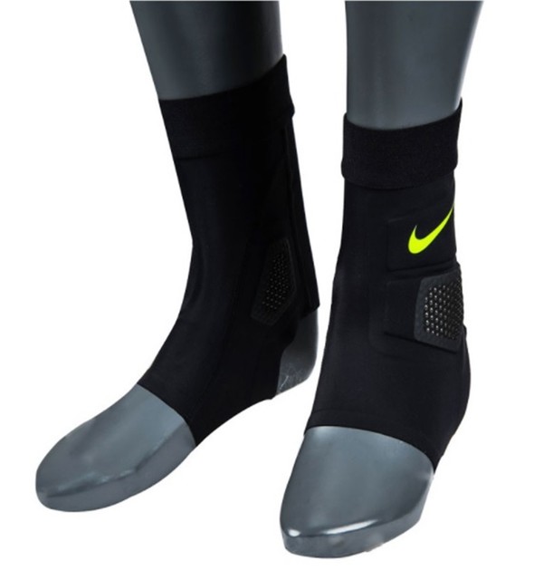 nike hyperstrong match full pad