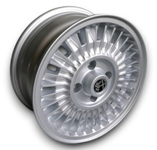 Mille Righe Style Leichtmetallfelgen für Alfa Romeo 75 6x14 ET 23