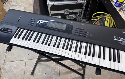 Korg 01/W FD 61-Key Music Workstation Synthesizer Keyboard Tested - READ
