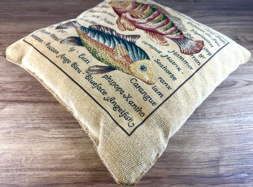 "Almohada vintage tapiz con detalles de peces 17"" cabaña casa de lago decoración náutica costera" Foto 2 de 4