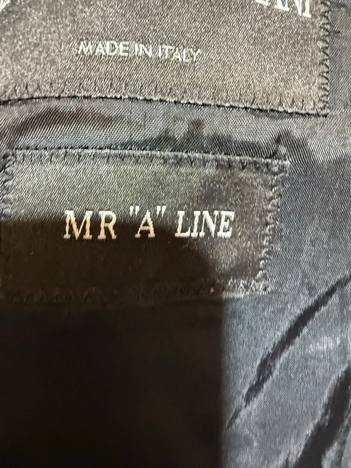 Chaqueta Abrigo Emporio Armani Para Hombres Negra Con Capucha Guisante Hecha en Italia Lana Virgen Talla 48 Foto 4 de 4