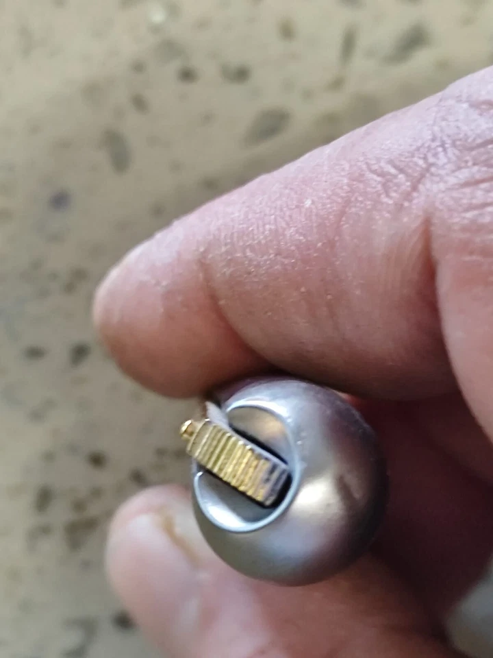 Caneta-tinteiro LAMY persona titânio peça CAP titânio usada - Imagem 3 de 4