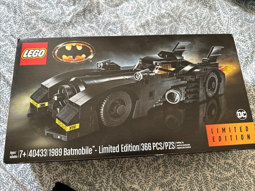 LEGO DC Comics Super Heroes: 1989 Batmobile-Limited Edition (40433) NISB!!!