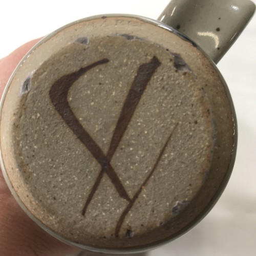 Reimarc Pottery Mug Stamped Signed Asian Design Coffee/tea 5” Tall - Picture 3 of 4