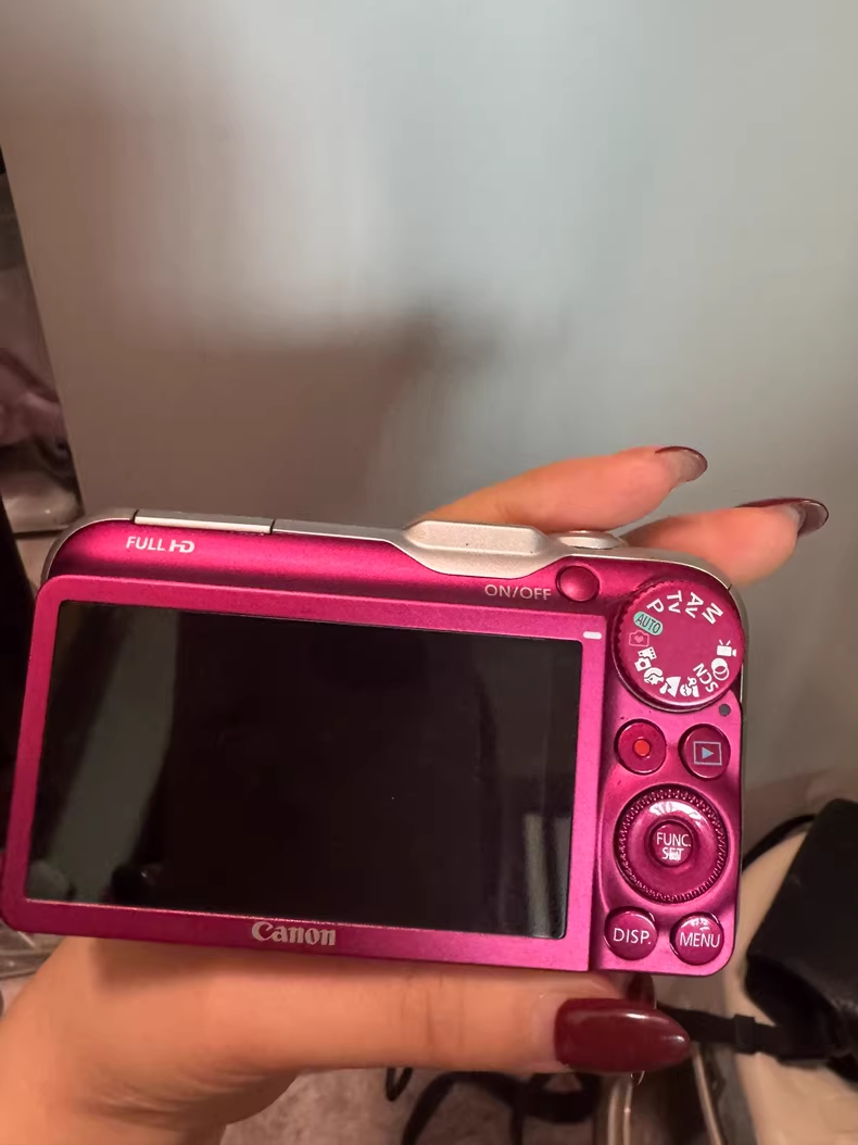 Canon PowerShot SX230 HS 12.1MP 14x Optical Zoom Compact Digital