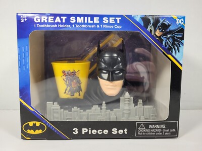 Batman DC Comics Great Smile Set 3 piece Toothbrush, Holder & Rinse Cup NEW