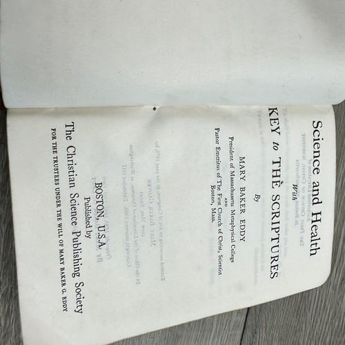 Science And Health With Key To The Scriptures Heal The Sick Raise The Dead Small - Imagen 8 de 9