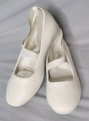 White ballerina Flats For Kid Girls Designed by Perla NWTS Free Shipping        