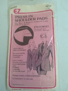 Vintage EZ Buckle Inc. Press In Shoulder Pads No. 1184 NOS