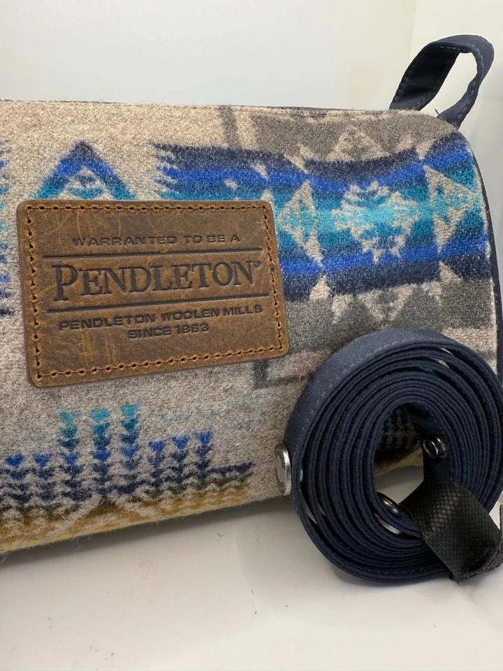 Pendleton Kit de Viaje Chief Joseph Azul Bolso de Lana Virgen Nuevo Azul y Gris Foto 3 de 4
