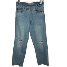 Levi's Rib Cage Jeans Size 28 Light Wash Ripped Raw Hem Ankle High Waist
