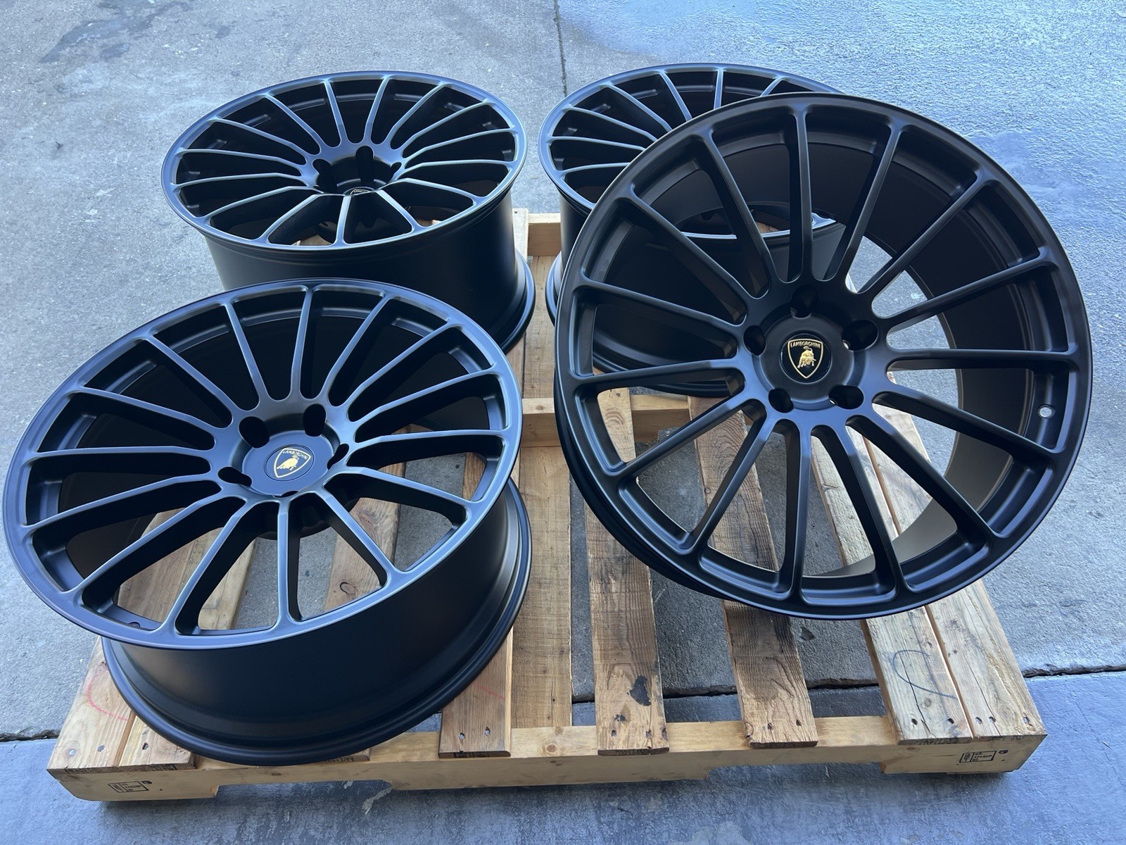 22” LAMBORGHINI URUS PERFORMANTE Factory OEM Stock Original SIRENIS Wheels Rims