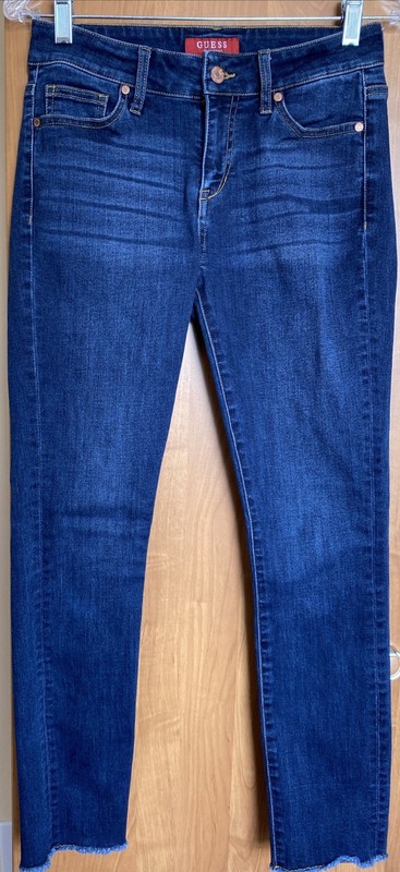 Guess Los Angeles Skinny Dark Wash Jeans size 26