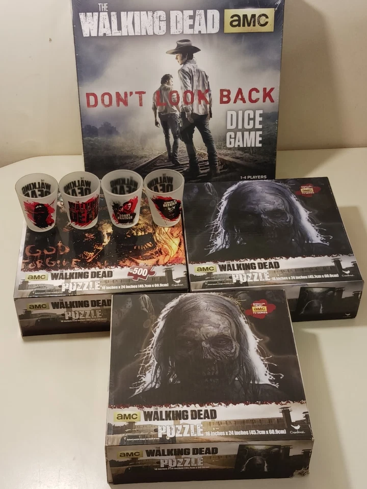 The Walking Dead Lot Collection 4 Shot Glasses 1 Dice Game 3 Jigsaw 1 Wall Clock - Image 4 of 4