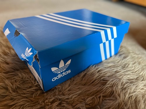 Mens Adidas Ozweego Trainers EE6999 Various Sizes CBLACK GREFIV New in Box Orgnl - Picture 5 of 12