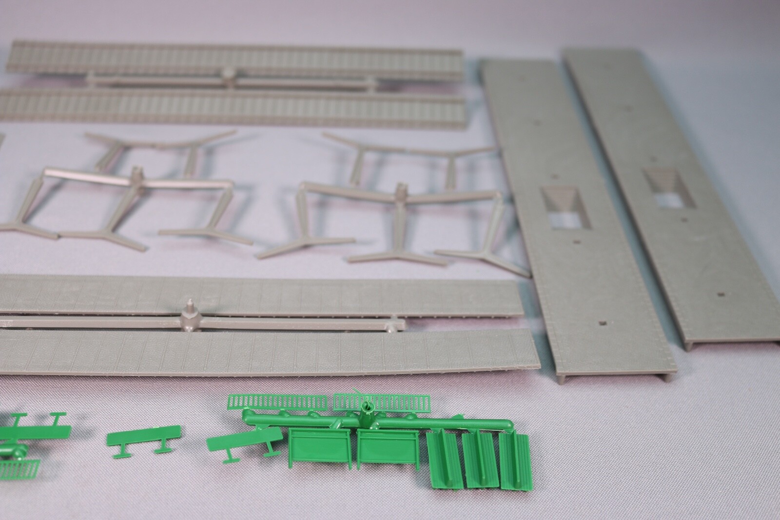 POLA 1:160 B 205 MAQUETTE A CONSTRUIRE QUAIS DE GARE DE REICHENBACH 