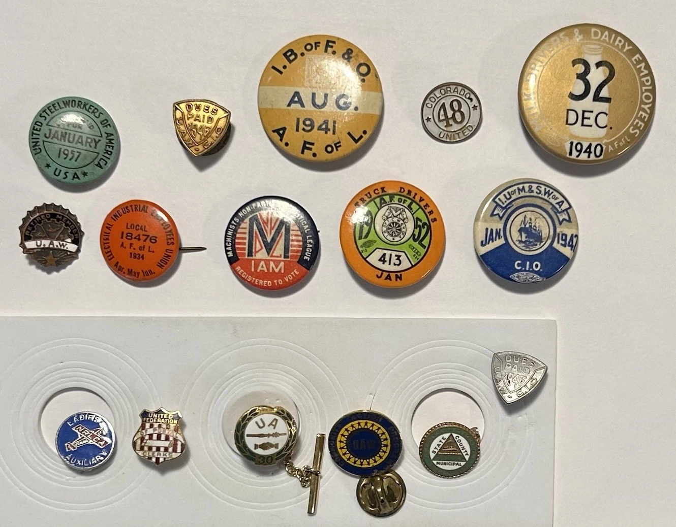 Vintage Labor Union Pins Buttons Lot Of 16 UAW CIO IAM AFL 1940s 1950s Celluloid - product detail image 1