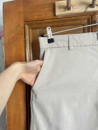Size 32R Next Men’s Beige Straight Fit Cotton Chino Shorts - Picture 2 of 7