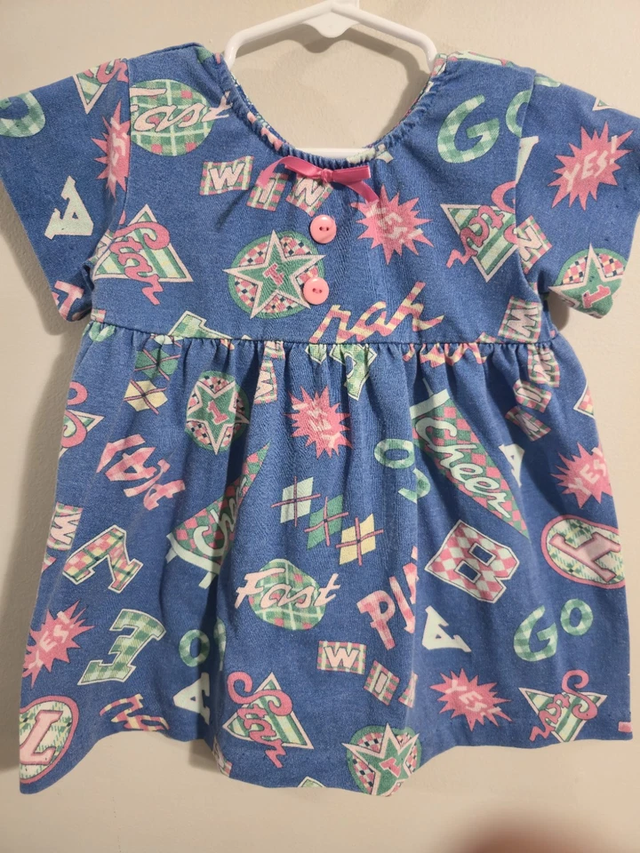 Vestido sin solero vintage de los años 90 juguetón AOP puntada única bebé talla niño 2T  Foto 4 de 4