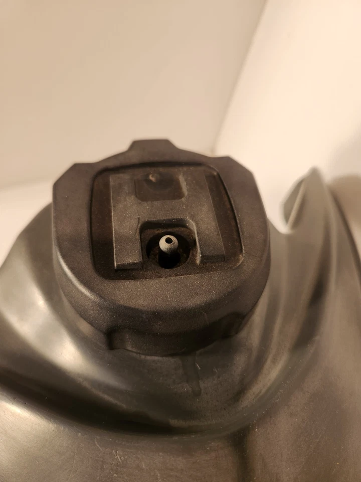 2005 Husqvarna TC250 Fuel Tank - Free Shipping - Image 4 of 4