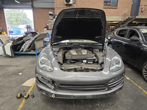 PORSCHE CAYENNE BONNET HOOD 92A GREY 07/2010-10/2014 NMW09084 - Picture 6 of 12