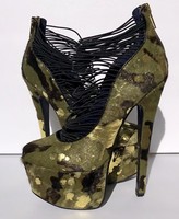 NEW London Trash Camo Pony Hair Platform Heels Sz 6 Leather