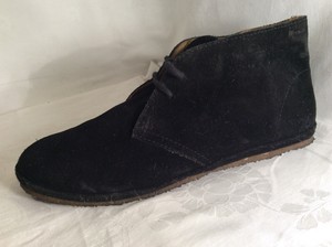clarks ladies suede ankle boots
