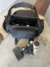 Sony CCD-TRV138 Video Camera Recorder Hi8 HANDYCAM VISION, No Battery Parts Only