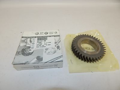 New OEM 2002-2005 2009-2011 Audi A4 A6 S4 Output Shaft Gear Transmission Gearbox