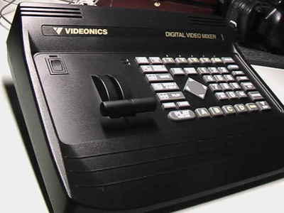 FUTEK (フューテック) VIDEONICS【MX-1・AB-1】2台セット Videonics MX-1 four channel video/audio mixer in New Condition! | eBay