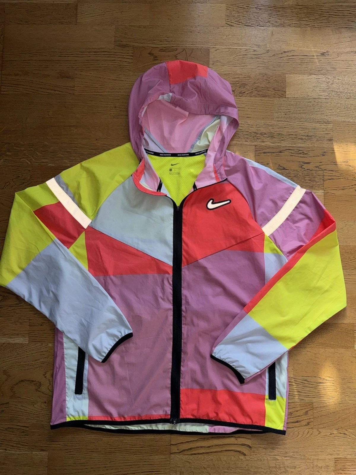 🔥 Nike Wild Run Patchwork Set Jacket and Shorts … - image 4