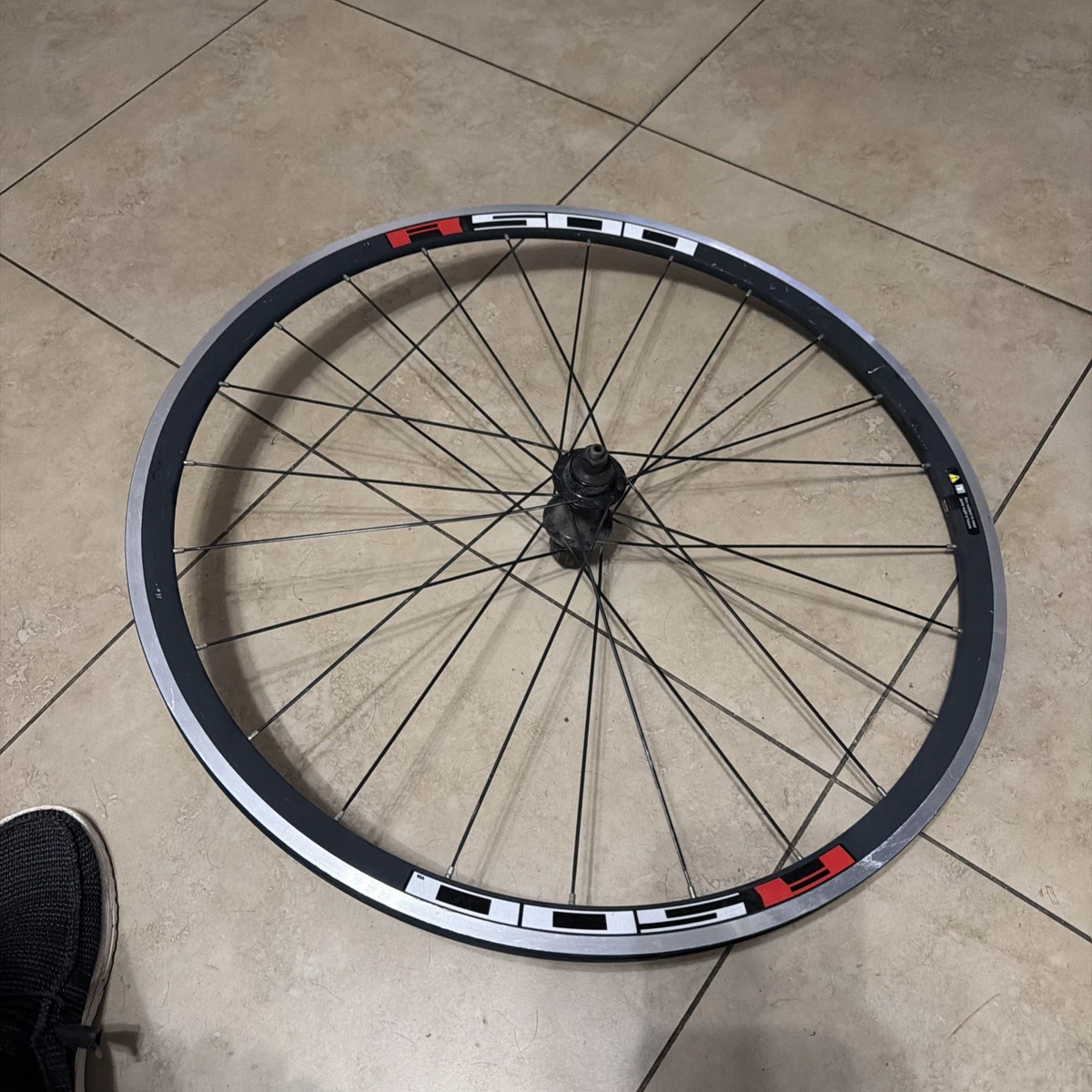 Shimano Ultegra 完組ホイール 700C Shimano Ultegra 完組ホイール 700C シマノ完組ホイール｜ワイズロード