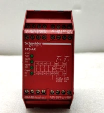 SCHNEIDER ELECTRIC XPSAK311144 SAFETY RELAY XPS-AK 24V (FREE SHIPPING)