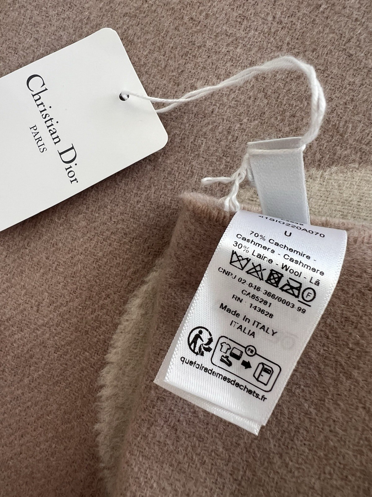 Dior Signature Cashmere & Wool Scarf – New in Box NWT image 9