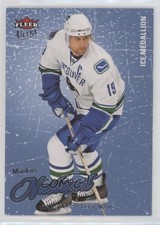 2008-09 Fleer Ultra Ice Medallion 35/100 Markus Naslund #56 0nw3