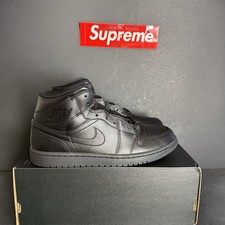 Mens Size 10 Nike Air Jordan 1 Mid Triple Black Casual Sneakers 554724 093 NEW