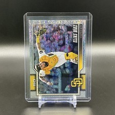 2026 Topps Series 1 Celebration - Elias Diaz #28 Holofoil