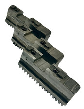 1 Satz Gebrauchte Grundbacken 3-teilig, schräge Verzahnung, für ø 200 Futter