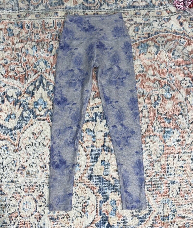 beyond-yoga softmark caught in the midi underwater floral leggings