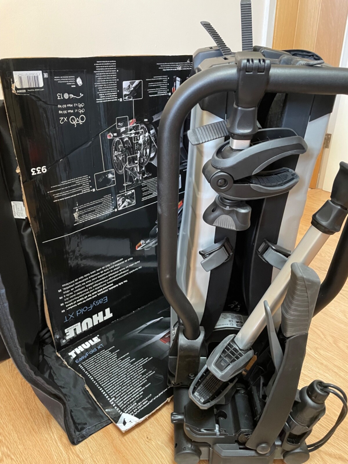 THULE EasyFold XT 933 2 Bike Cycle Carrier Tow Bar Ball Mounted Bicycle