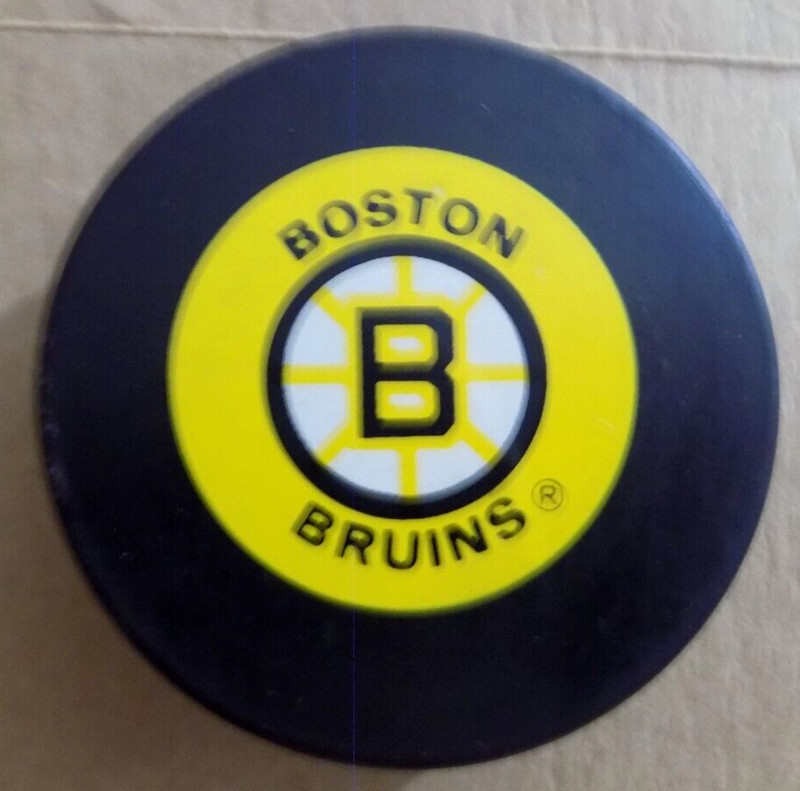 Boston Bruins NHL Hockey Puck