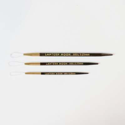 Lantern Moon Ebony Knitting Finishing Needles