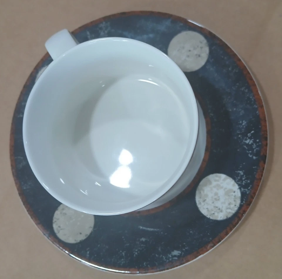 Sasaki Pompeya Loretta Agro - Juego de tazas y platillos de té de café plano Foto 2 de 3