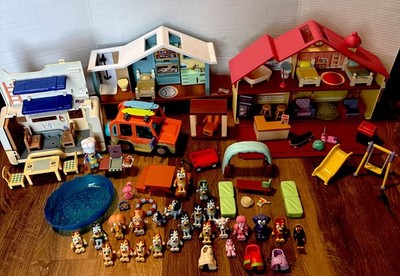 Bluey Lot Beach House SUV Camper Pool Home Furniture 23 Figures  Swing Grill