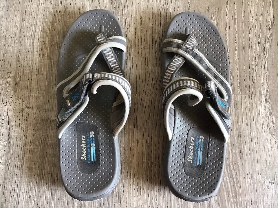Skechers Womens Size 9 Reggae Outdoor Lifestyle Slides Gray Slip On Sandals - Image 4 of 4