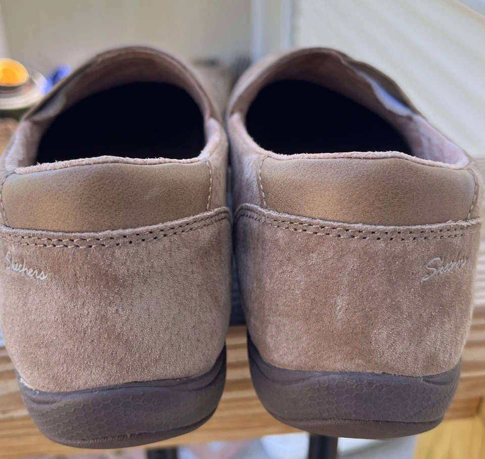 Skechers Breathe Easy Zapatos Mujer 10 Marrón Gamuza Tenis Sin Cordones Caminar Foto 3 de 4